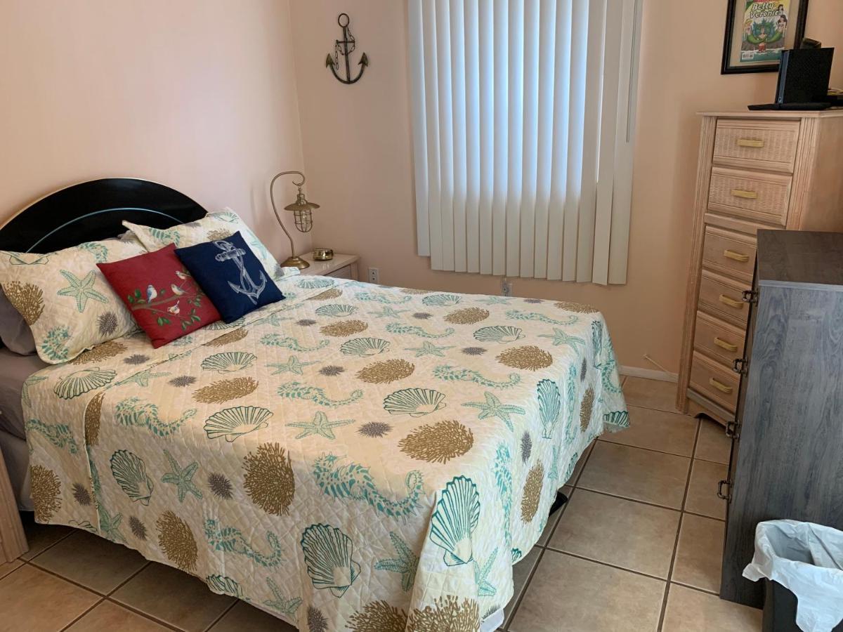 Michaels -Beachside Bungalows St. Pete Beach Ngoại thất bức ảnh