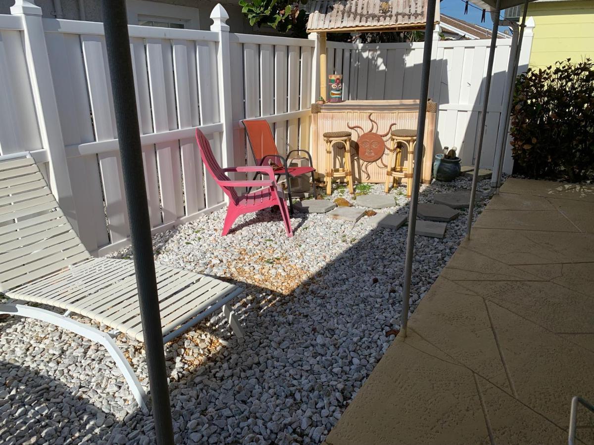 Michaels -Beachside Bungalows St. Pete Beach Ngoại thất bức ảnh